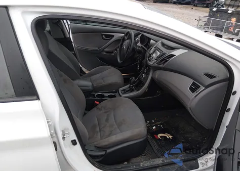 2016 Hyundai Elantra Se из США, поврежденный, VIN 5NPDH4AE1GH652750